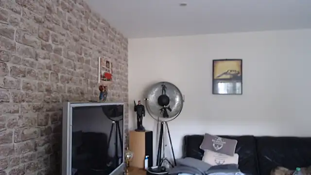 Goduleur69 online show from April 14, 4:02 pm