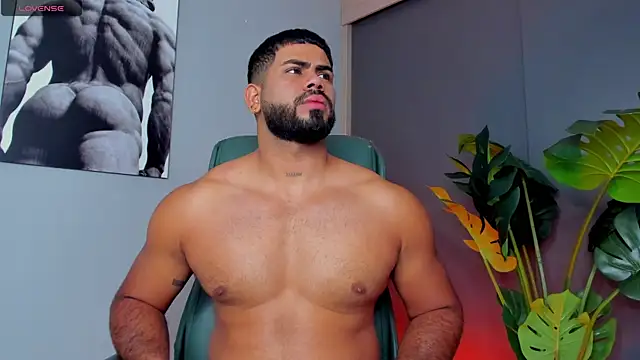 noah crux online show from April 15, 11:50 am