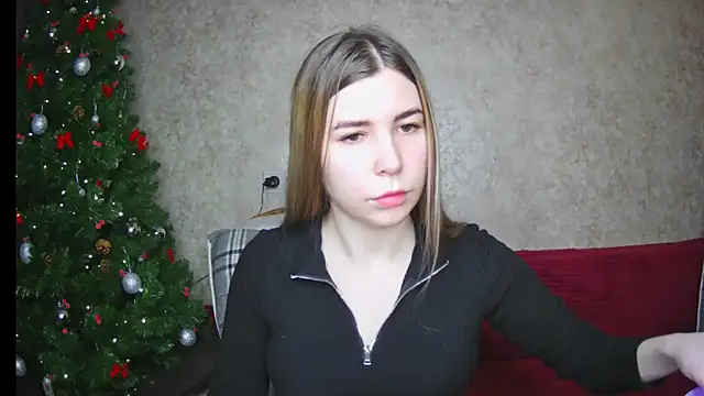 Snapshot of ElllaNuar chatting on January 13, 5:12 am ElllaNuar online show from January 13, 5:12 am