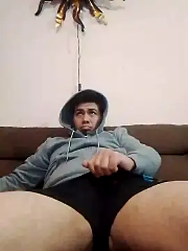 Snapshot of Pitograndemaclein chatting on February 7, 4:16 am Pitograndemaclein online show from February 7, 4:16 am