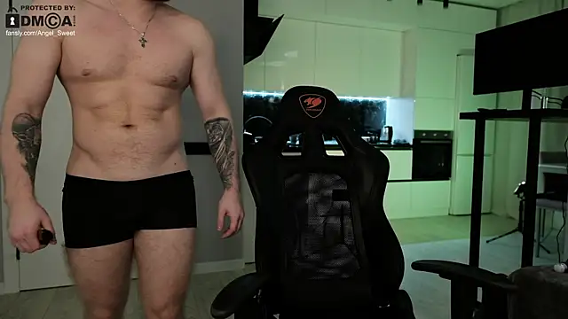 Snapshot of sweettooth21 chatting on September 15, 8:42 pm sweettooth21 online show from September 15, 8:42 pm