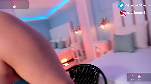 gabi bunny online show from February 2, 5:33 pm