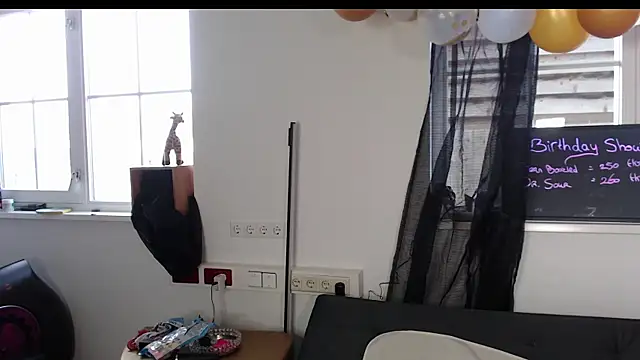 Sarissakoldenhof online show from March 9, 2:32 pm