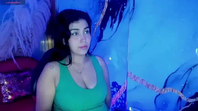 emma  cute   online show from September 13, 11:32 am