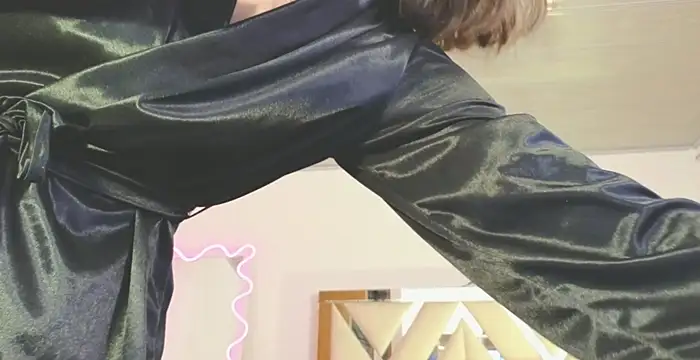 meggan tay online show from January 23, 6:39 am