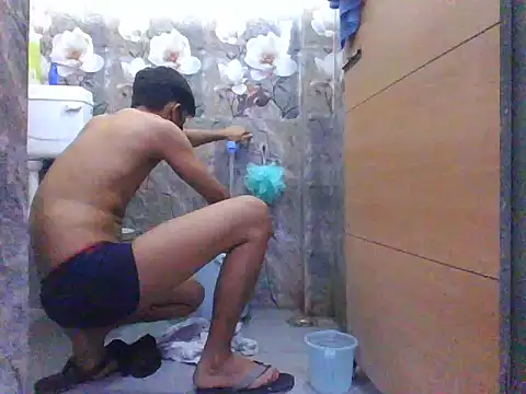 Gray lund online show from April 18, 2:43 pm