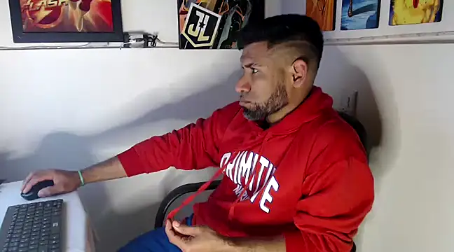 Enriblack92 online show from December 3, 3:20 am