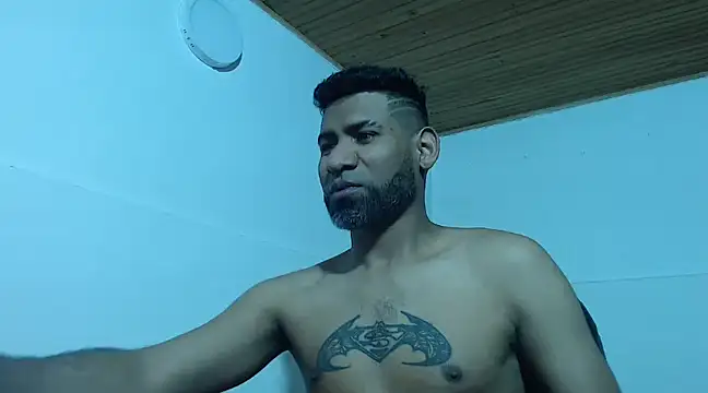 Enriblack92 online show from December 14, 10:28 pm