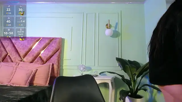 Layna cold online show from November 21, 12:37 pm