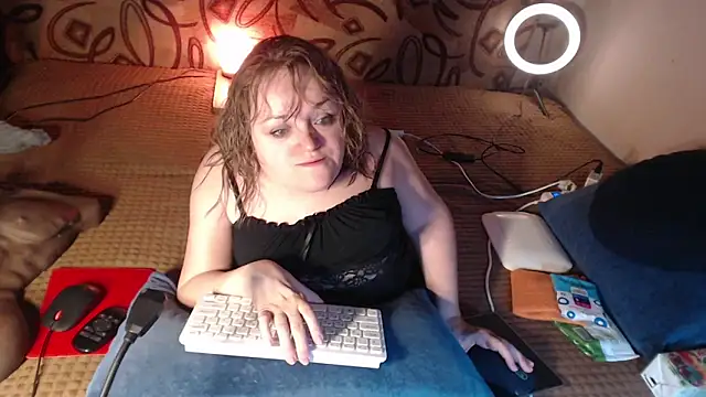 Snapshot of MiniNatalie chatting on January 29, 1:05 am MiniNatalie online show from January 29, 1:05 am