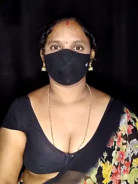 vintage-vibs online show from April 8, 5:57 pm