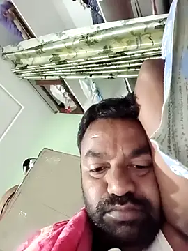 Snapshot of PVNRAO0831 chatting on September 27, 4:39 am PVNRAO0831 online show from September 27, 4:39 am