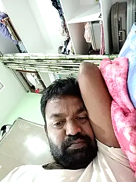 Snapshot of PVNRAO0831 chatting on October 6, 4:15 pm PVNRAO0831 online show from October 6, 4:15 pm