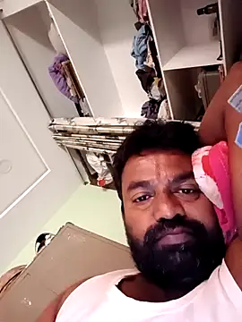 Snapshot of PVNRAO0831 chatting on October 16, 11:11 am PVNRAO0831 online show from October 16, 11:11 am