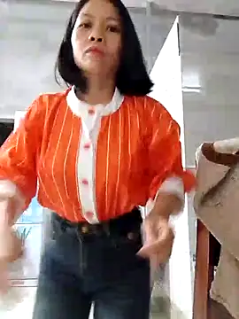 Aninyin22 online show from February 19, 2:18 am