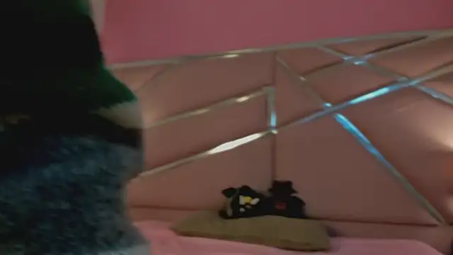 Snapshot of Lunapage chatting on March 5, 1:06 pm Lunapage online show from March 5, 1:06 pm