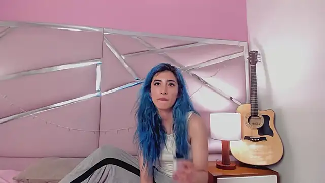 Snapshot of Lunapage chatting on March 21, 10:17 pm Lunapage online show from March 21, 10:17 pm