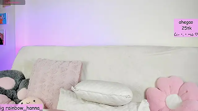 HannaRainbow  online show from September 10, 11:49 pm