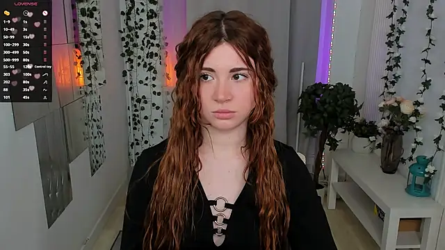 Freckle Diyana online show from November 21, 4:38 pm