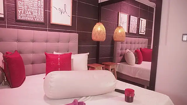 Bella TS  online show from January 10, 10:25 pm