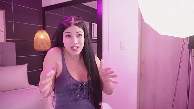 Bella TS  online show from March 19, 10:47 pm