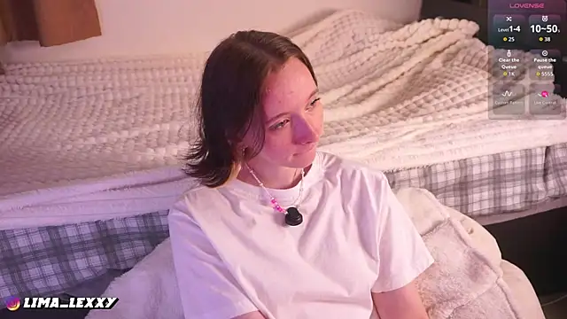 LimaLexxx online show from April 22, 2:36 am