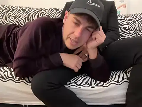 MyStrangeAddiction online show from September 8, 5:56 pm