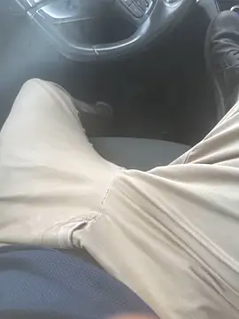 Snapshot of hotisraeli chatting on September 26, 8:18 am hotisraeli online show from September 26, 8:18 am