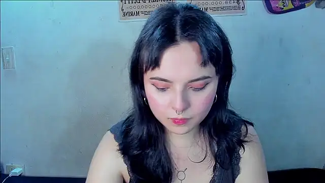 Snapshot of elizabethtaylorxxx chatting on October 26, 12:38 am elizabethtaylorxxx online show from October 26, 12:38 am