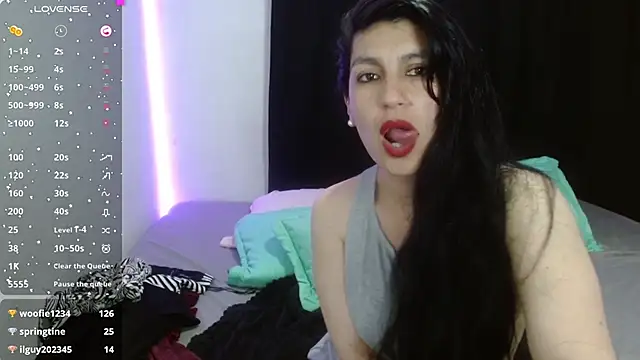 Snapshot of cristina_connor chatting on December 19, 2:45 am cristina connor online show from December 19, 2:45 am