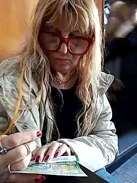 Snapshot of eva2023sexy chatting on January 7, 11:37 am eva2023sexy online show from January 7, 11:37 am