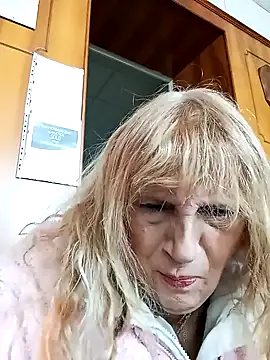 Snapshot of eva2023sexy chatting on January 31, 1:23 pm eva2023sexy online show from January 31, 1:23 pm