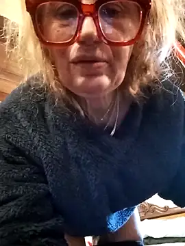 Snapshot of eva2023sexy chatting on February 18, 11:11 am eva2023sexy online show from February 18, 11:11 am