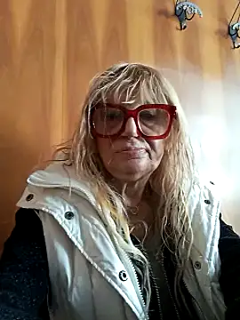 Snapshot of eva2023sexy chatting on March 3, 1:31 pm eva2023sexy online show from March 3, 1:31 pm