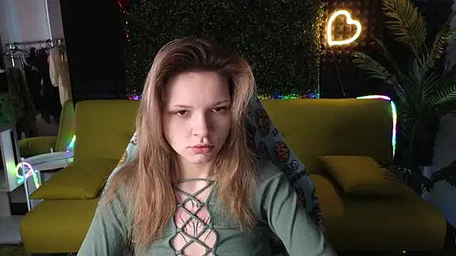 LitaBrom online show from March 13, 1:43 am