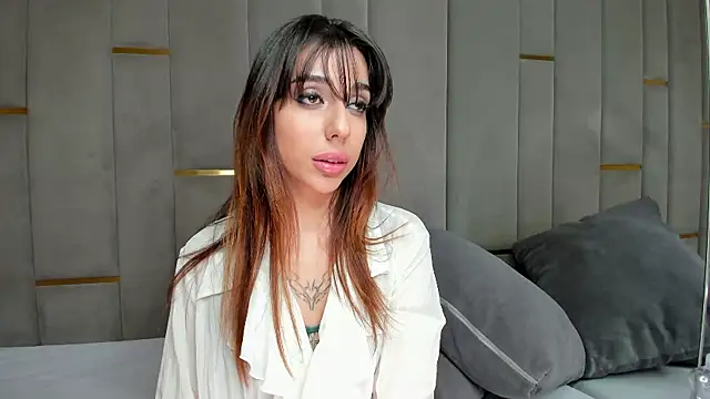 Snapshot of eva_lim chatting on October 8, 3:31 pm eva lim online show from October 8, 3:31 pm