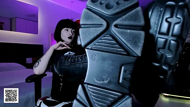 Snapshot of _Goddess_Misha_ chatting on October 29, 9:05 pm  Goddess Misha  online show from October 29, 9:05 pm