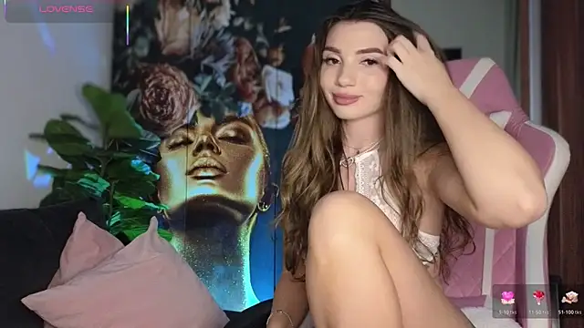 ReyaSophia online show from February 23, 9:12 pm