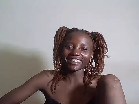 Snapshot of SexyNeedle22 chatting on May 21, 7:54 pm SexyNeedle22 online show from May 21, 7:54 pm