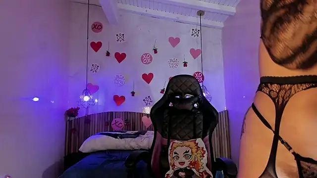 IamNayuta online show from February 13, 3:24 am