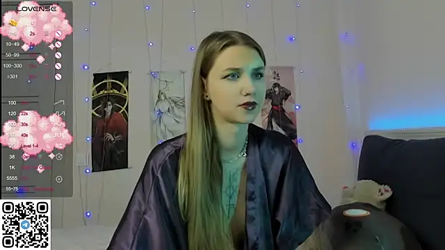 Snapshot of JorRoger chatting on January 26, 7:21 am JorRoger online show from January 26, 7:21 am