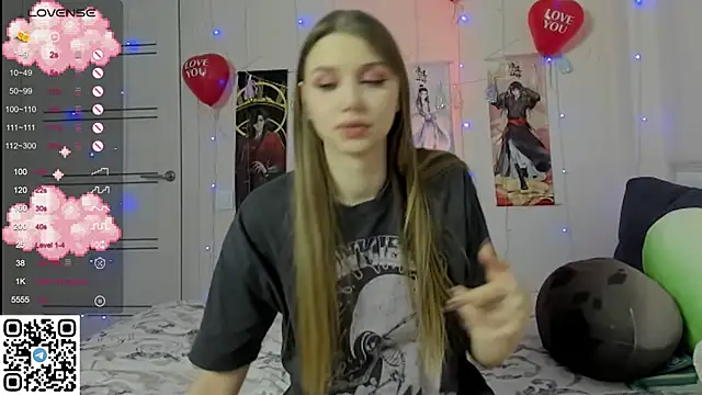 Snapshot of JorRoger chatting on February 21, 7:10 pm JorRoger online show from February 21, 7:10 pm