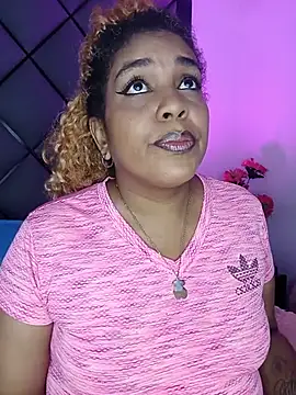 Snapshot of ELLA_KELLY chatting on May 25, 12:00 pm ELLA KELLY online show from May 25, 12:00 pm