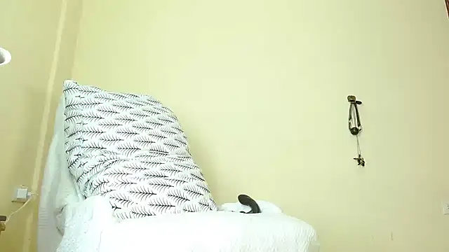 Snapshot of jeilerth chatting on September 30, 11:26 am jeilerth online show from September 30, 11:26 am