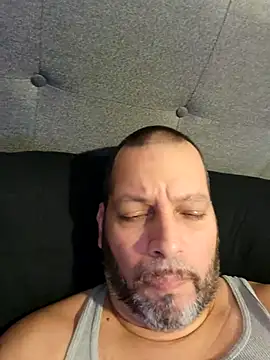 Just2much online show from November 3, 1:34 pm