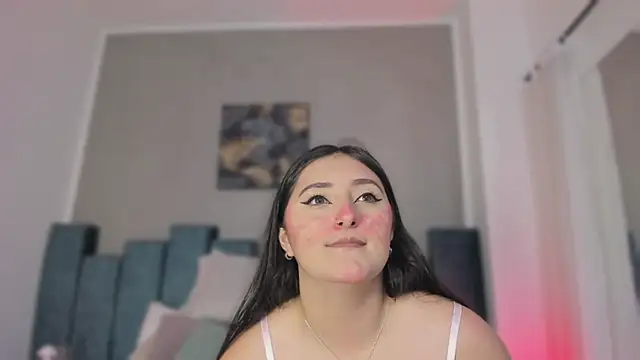 Kathia Morelli online show from February 14, 11:51 am