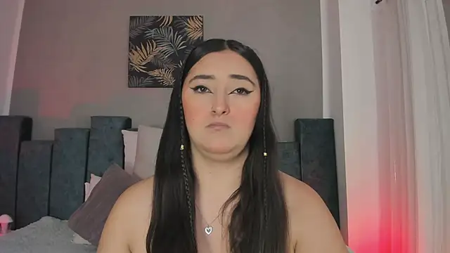 Kathia Morelli online show from March 14, 11:59 am