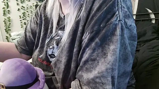 doomednympho online show from November 11, 8:42 pm