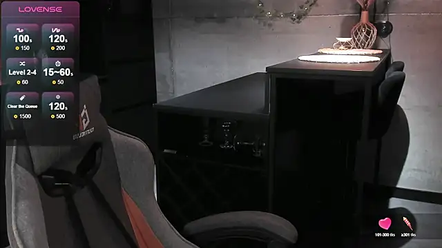 Snapshot of EvaBae chatting on January 20, 2:14 pm EvaBae online show from January 20, 2:14 pm