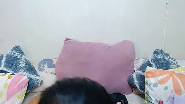 Snapshot of Foxy_African chatting on July 15, 3:23 am Foxy African online show from July 15, 3:23 am